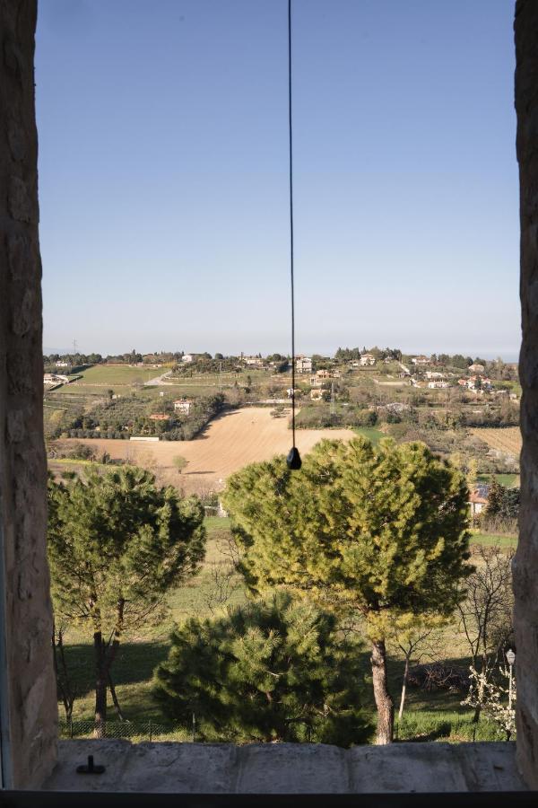 Montecosaro La Trave住宿加早餐旅馆 外观 照片